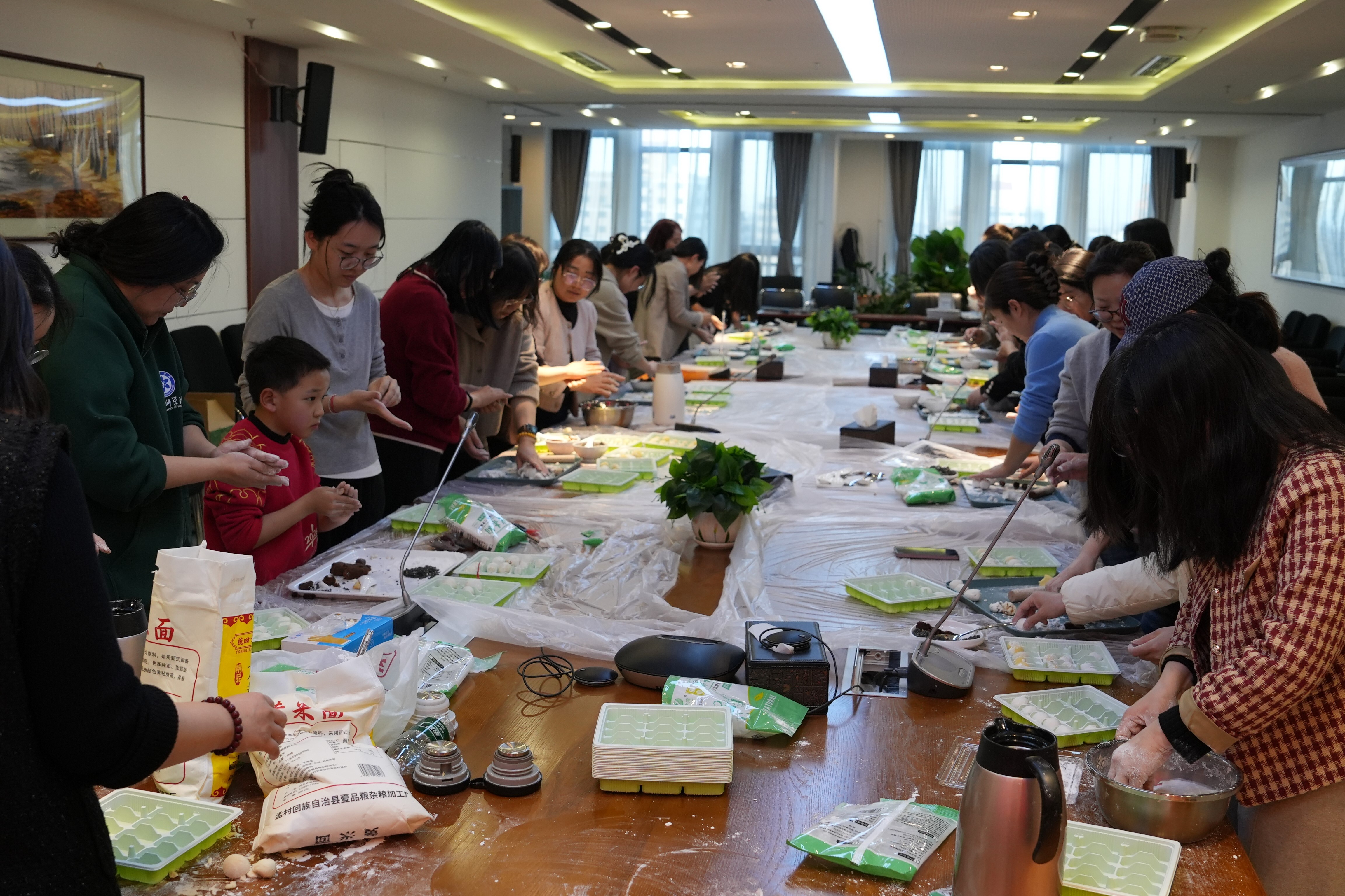 巧手做汤圆，团圆庆元宵——离子液体分工会成功举办元宵节主题活动