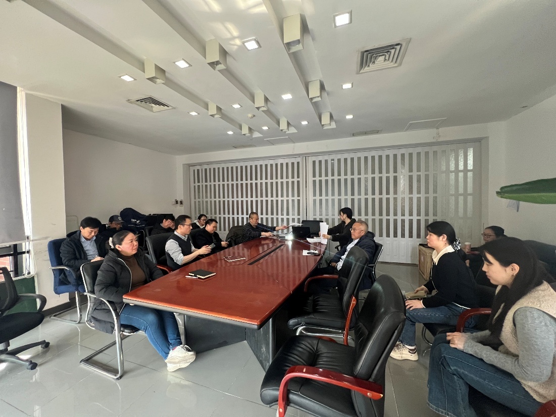 生化过程党支部召开党员大会